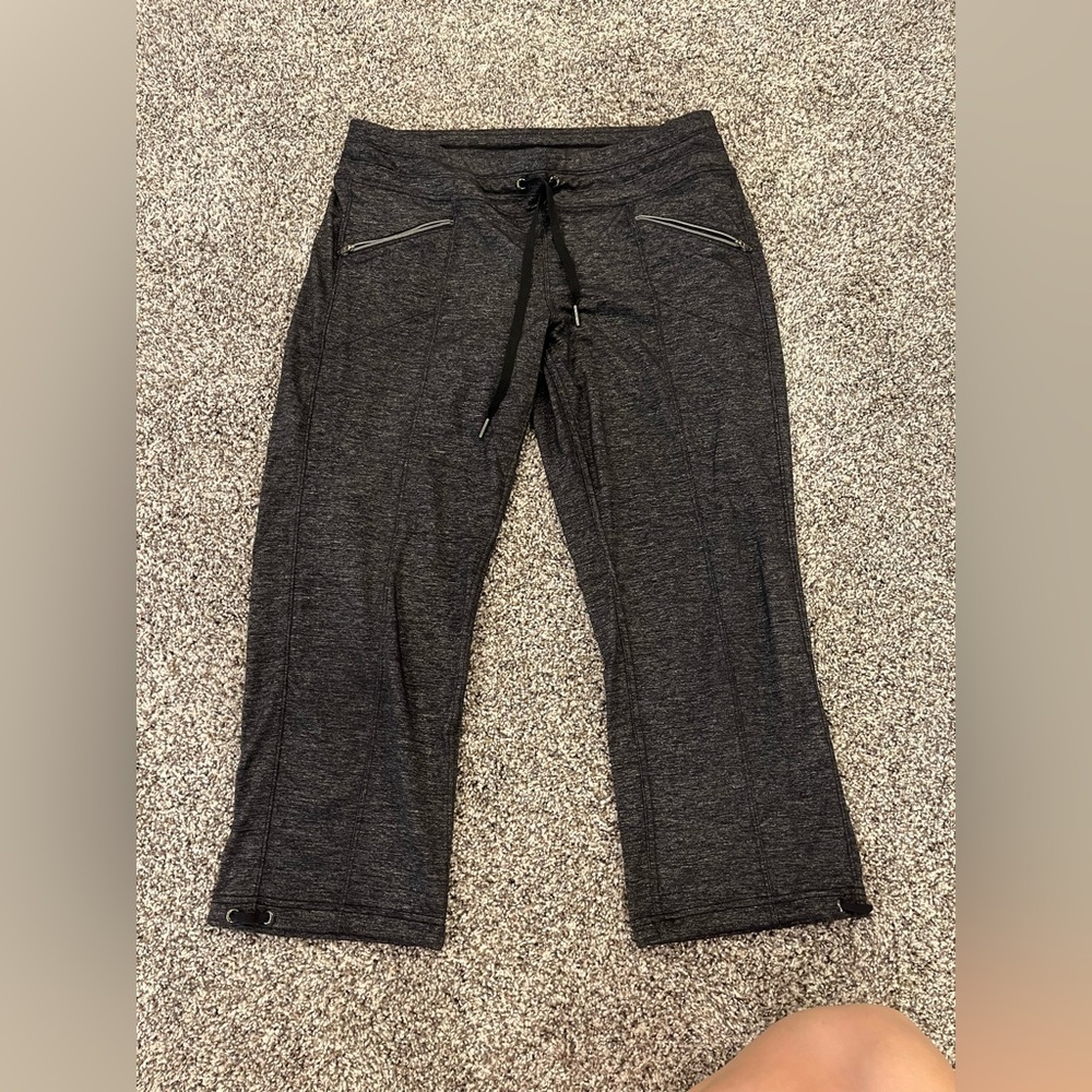 Women’s Athleta Capris, Dark Gray - Medium - Nylon & Spandex